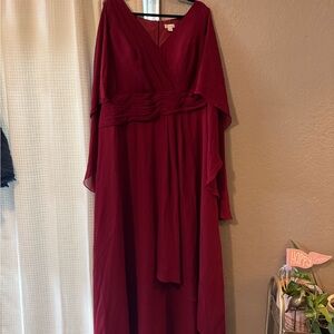 Elegant Red V-Neck Long Sleeve Maxi Gown